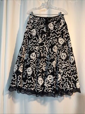Alison Sheri Black and White Floral Embroidered whimsical Romantic A-Line Skirt